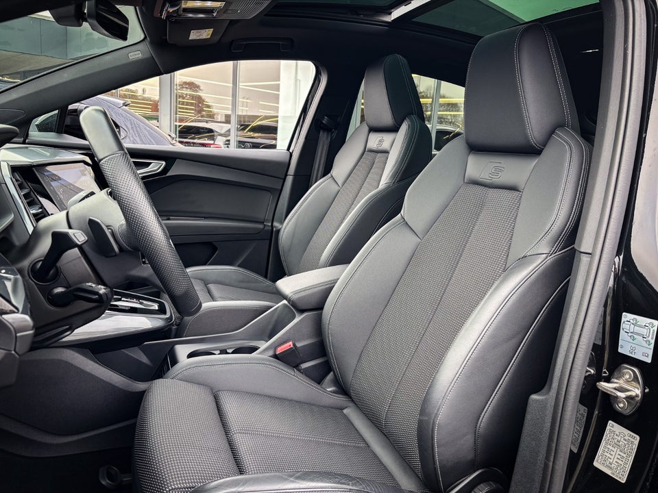 Audi Q4 e-tron 55 S-line Sportback quattro 5d