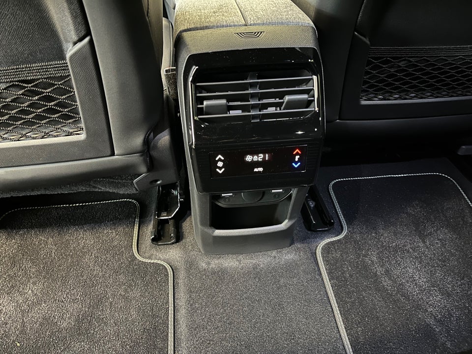 Peugeot e-5008 77 GT Pack 7prs 5d