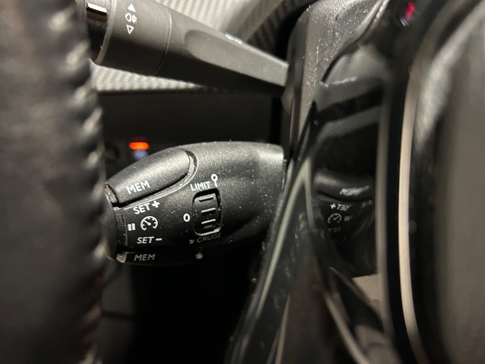 Peugeot 208 1,2 PureTech 75 Active Pack 5d