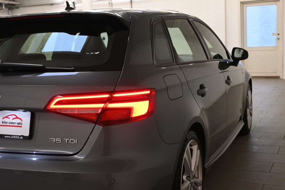 Audi A3 35 TDi S-line Sportback S-tr. 5d