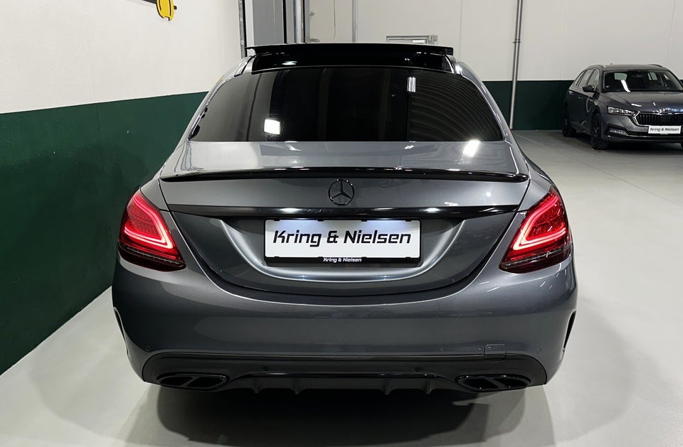 Mercedes C220 d 2,0 AMG Line aut. 4d