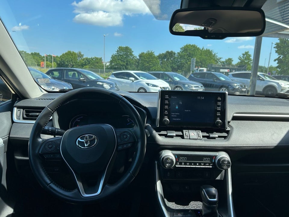 Toyota RAV4 2,5 Hybrid H3 Business MDS 5d