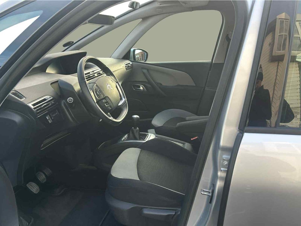 Citroën Grand C4 Picasso 1,6 THP 156 Intensive 7prs 5d