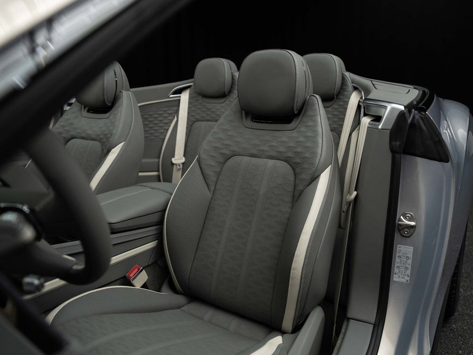 Bentley Continental GTC 4,0 V8 Hybrid Speed aut. 2d