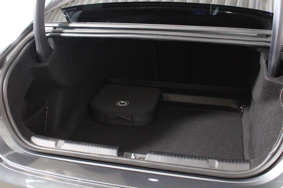 Mercedes EQE300 AMG Line 4d