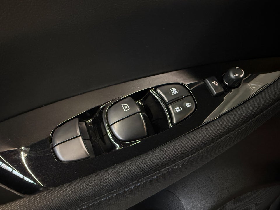 Nissan Leaf 40 N-Connecta 5d