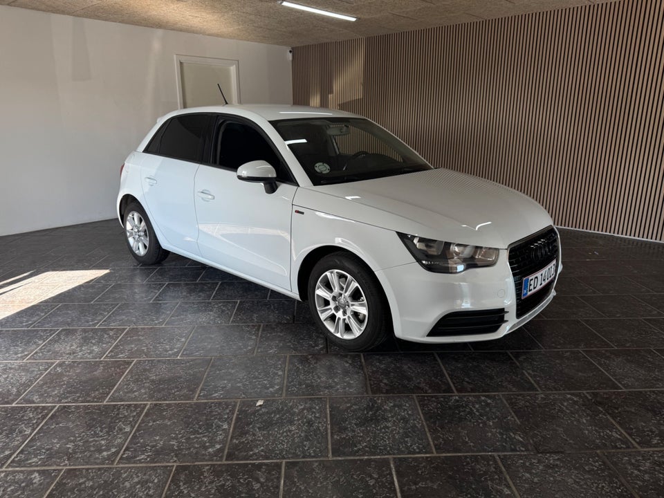 Audi A1 1,4 TFSi 122 Ambition Sportback 5d
