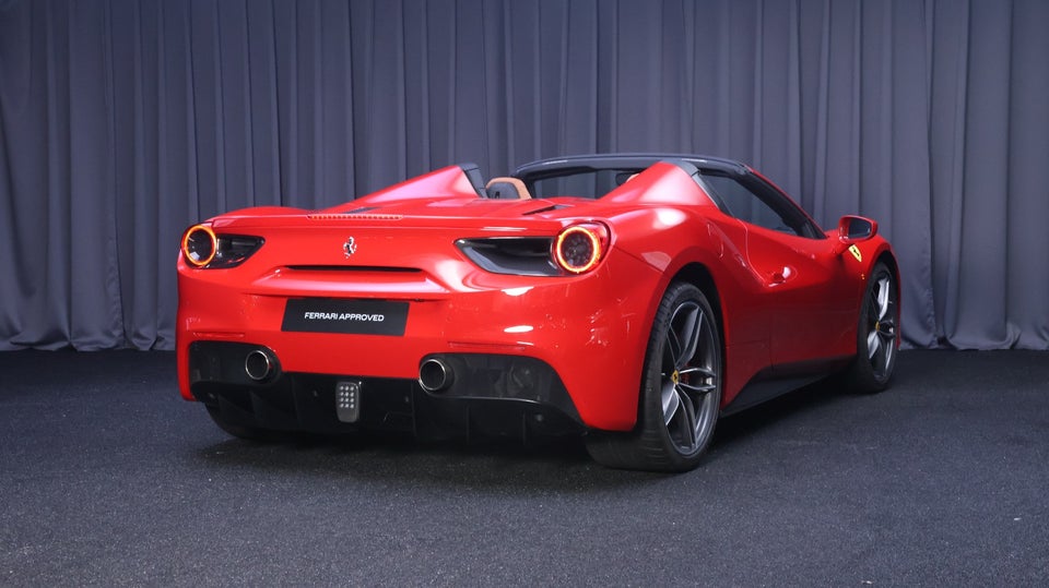 Ferrari 488 Spider 3,9 DCT 2d