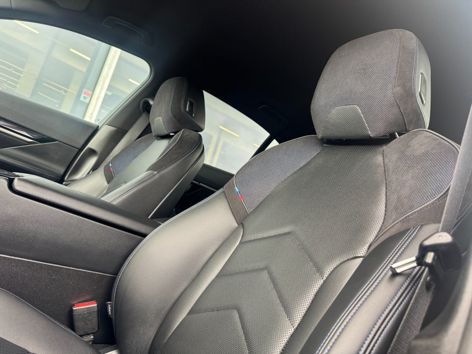 BMW i5 eDrive40 M-Sport 4d