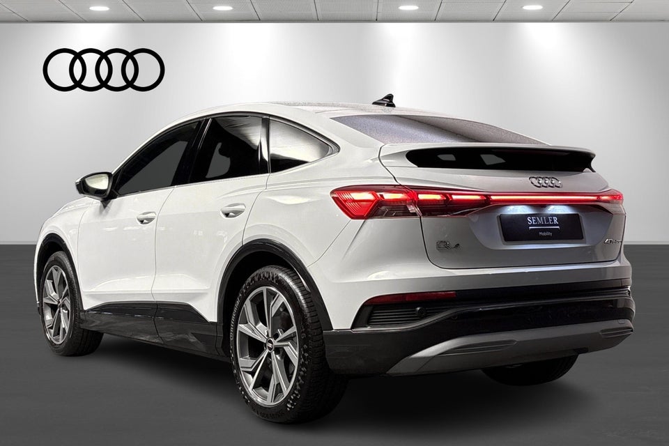 Audi Q4 e-tron 40 Attitude Sportback 5d