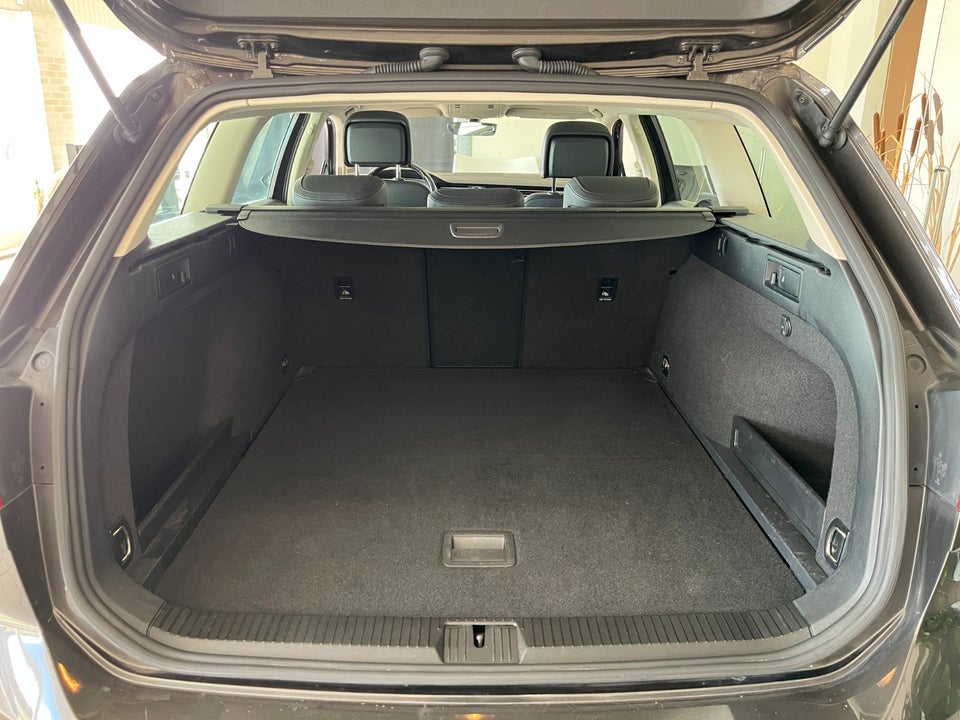 VW Passat 1,4 TSi 150 Highline+ Variant DSG 5d