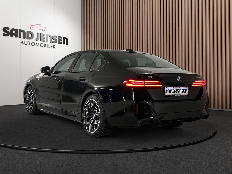 BMW i5 eDrive40 Fully Charged 4d