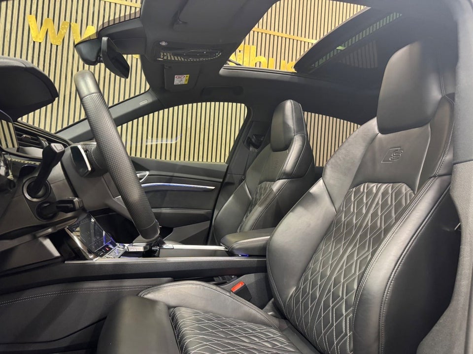 Audi e-tron 55 S-line Sportback quattro 5d