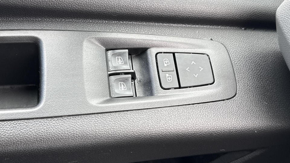 Renault Master V T33 2,0 dCi 150 L2H2 Kassevogn Tekno aut.