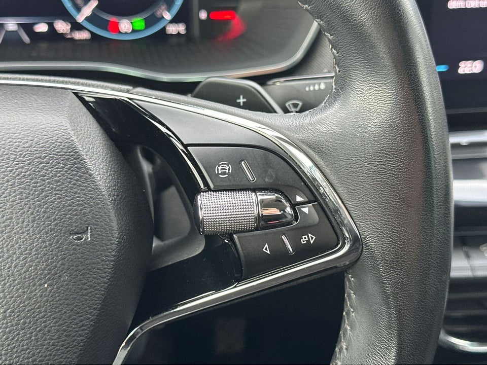 Skoda Octavia 1,4 TSi iV Plus Combi DSG 5d