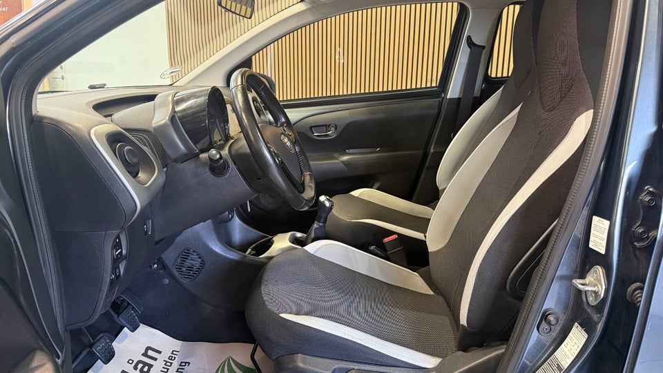 Toyota Aygo 1,0 VVT-i x 5d