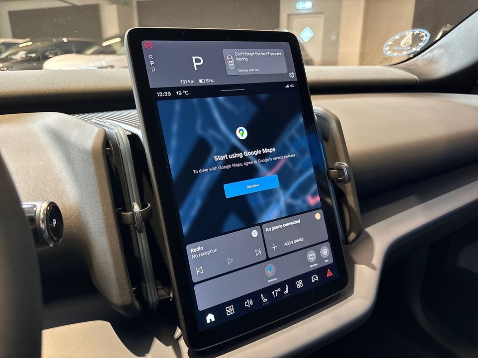 Volvo EX30 Standard Range Core 5d