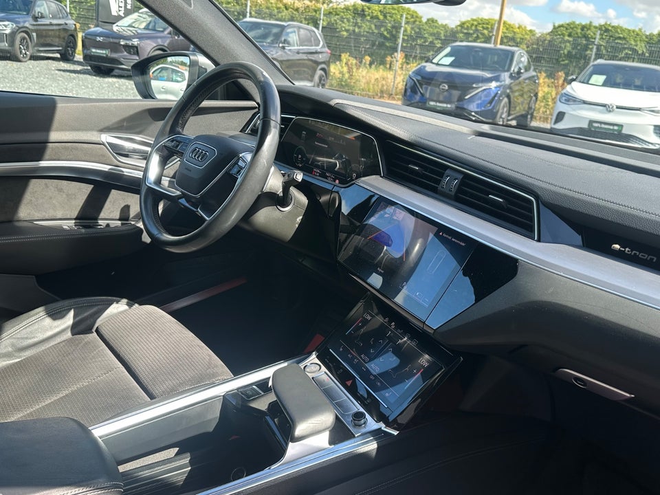 Audi e-tron 55 S-line quattro 5d
