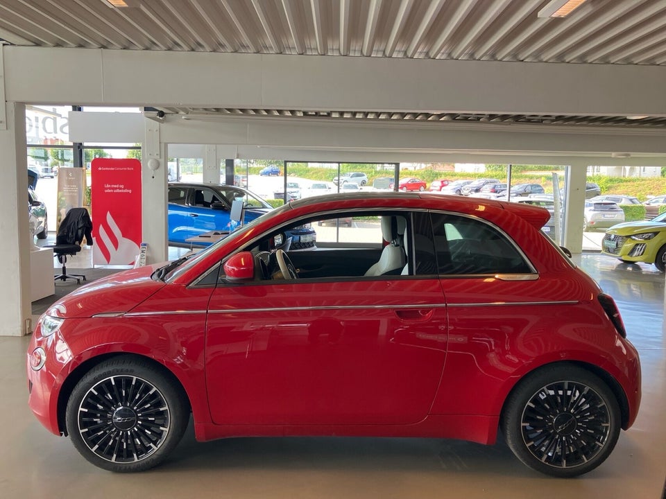 Fiat 500e 42 la Prima by Bocelli 3d