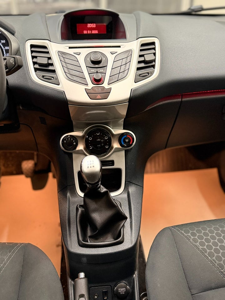 Ford Fiesta 1,25 60 Titanium 5d