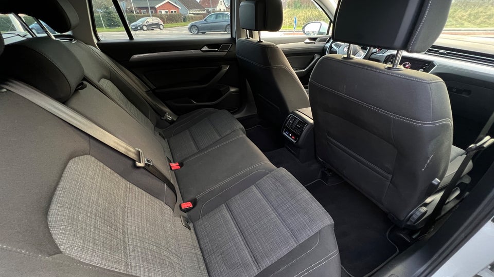 VW Passat 2,0 TDi 150 Business+ Variant DSG 5d