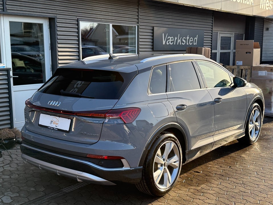 Audi Q4 e-tron 40 S-line 5d