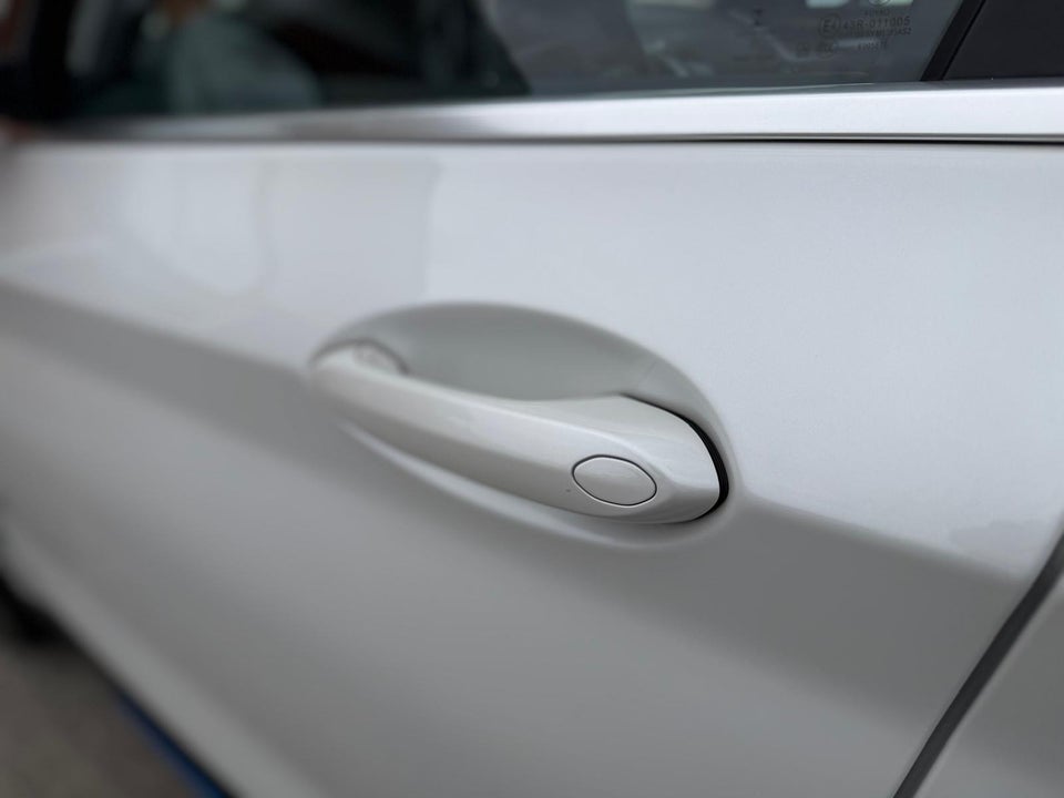 BMW iX3 Charged 5d