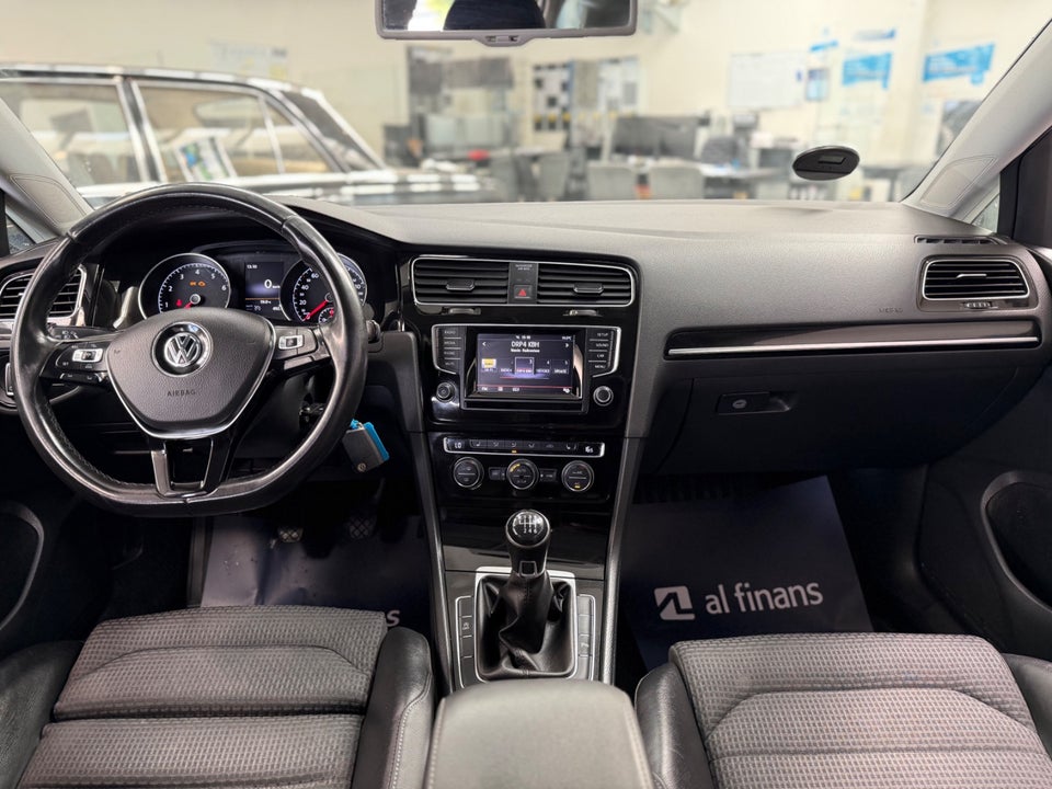 VW Golf VII 1,4 TSi 122 Highline Variant BMT 5d
