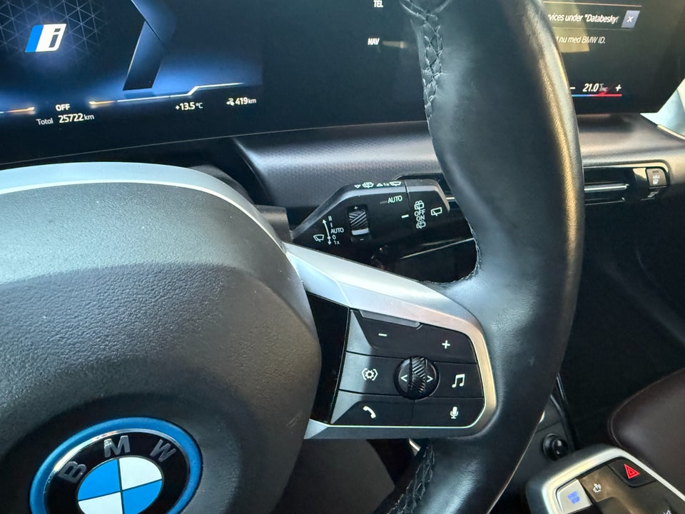 BMW iX1 xDrive30 M-Sport Premium 5d