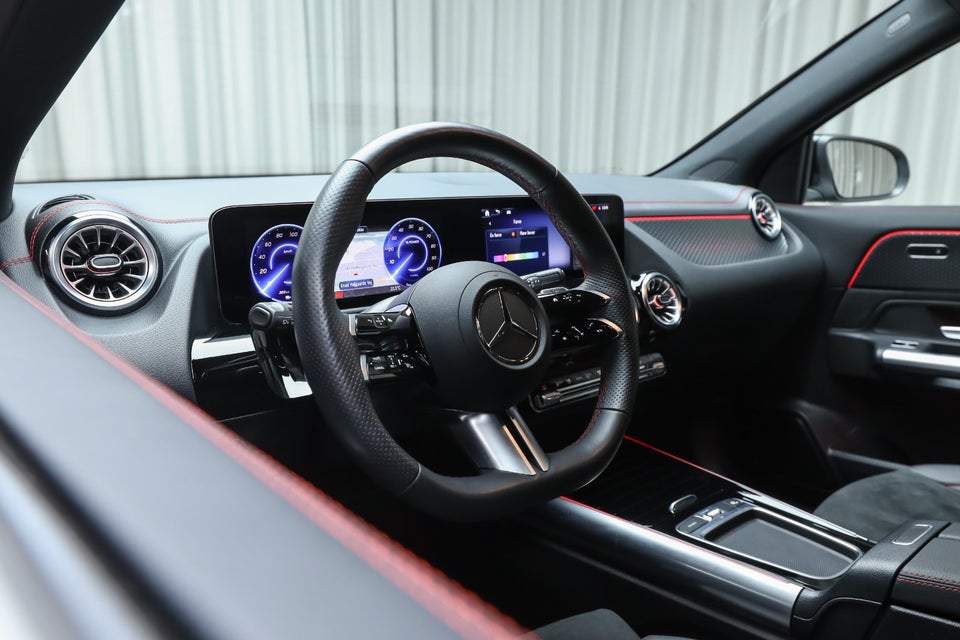 Mercedes EQA250+ AMG Advance 5d
