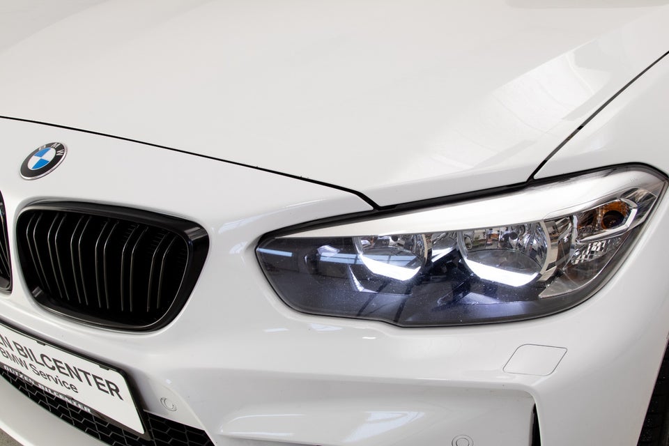 BMW 118i 1,5 Advantage aut. 5d