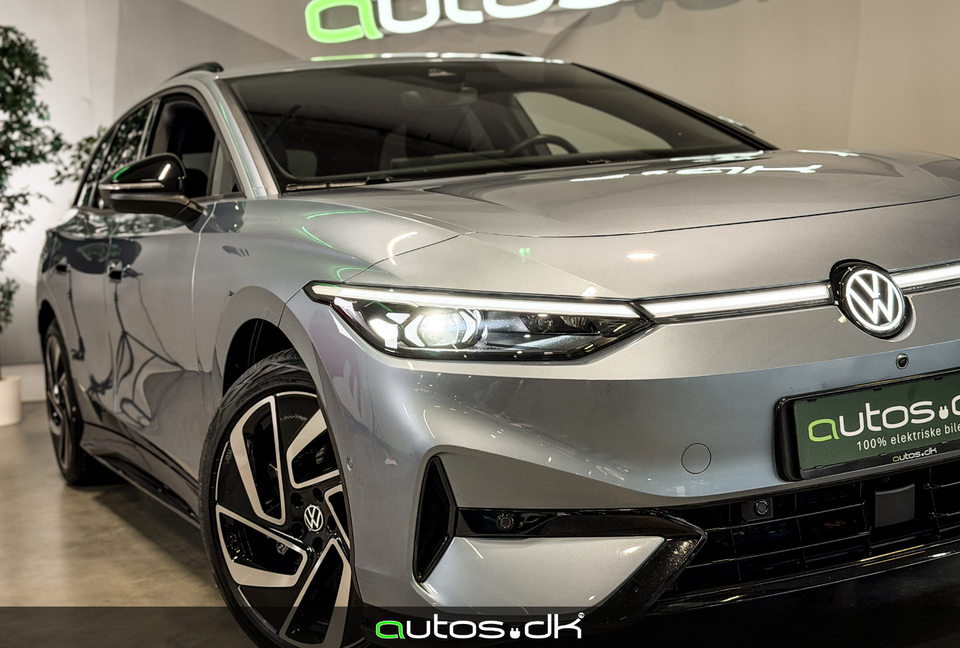 VW ID.7 77 Style Tourer 5d