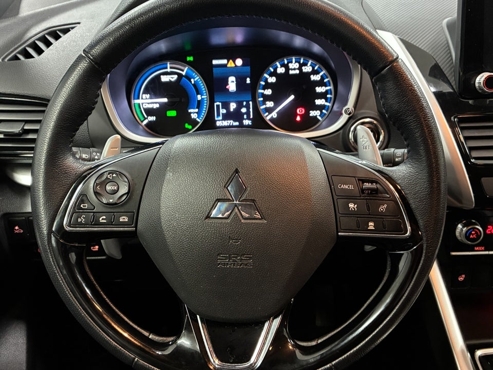 Mitsubishi Eclipse Cross 2,4 PHEV Intense CVT 4WD 5d