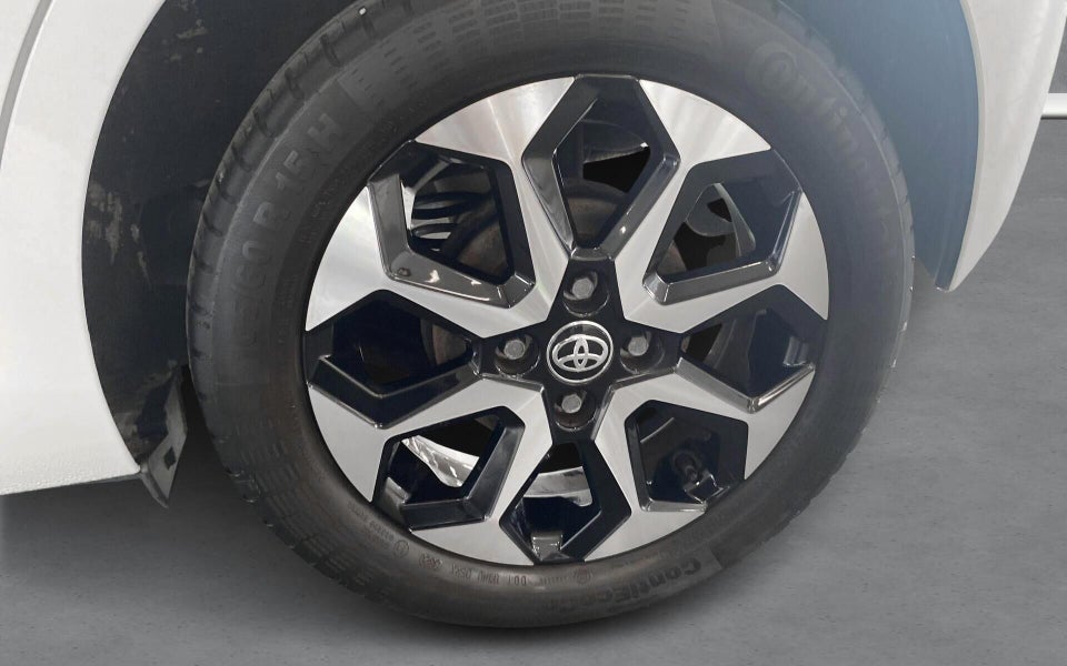 Toyota Aygo 1,0 VVT-i x-press 5d