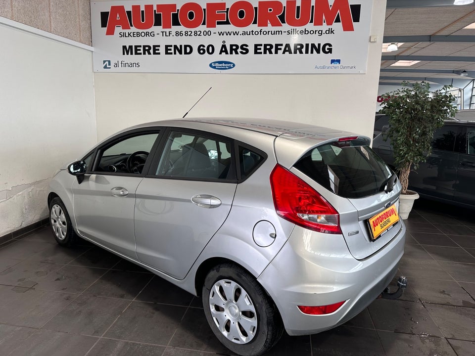 Ford Fiesta 1,6 TDCi 95 Trend ECO Van 5d