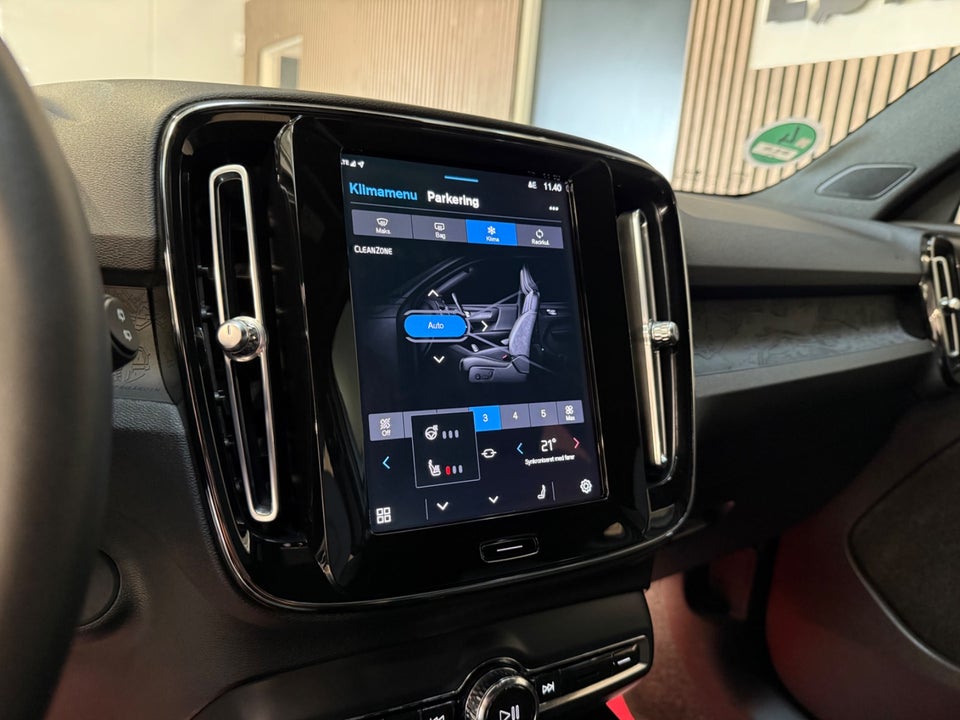 Volvo XC40 P6 ReCharge Core 5d