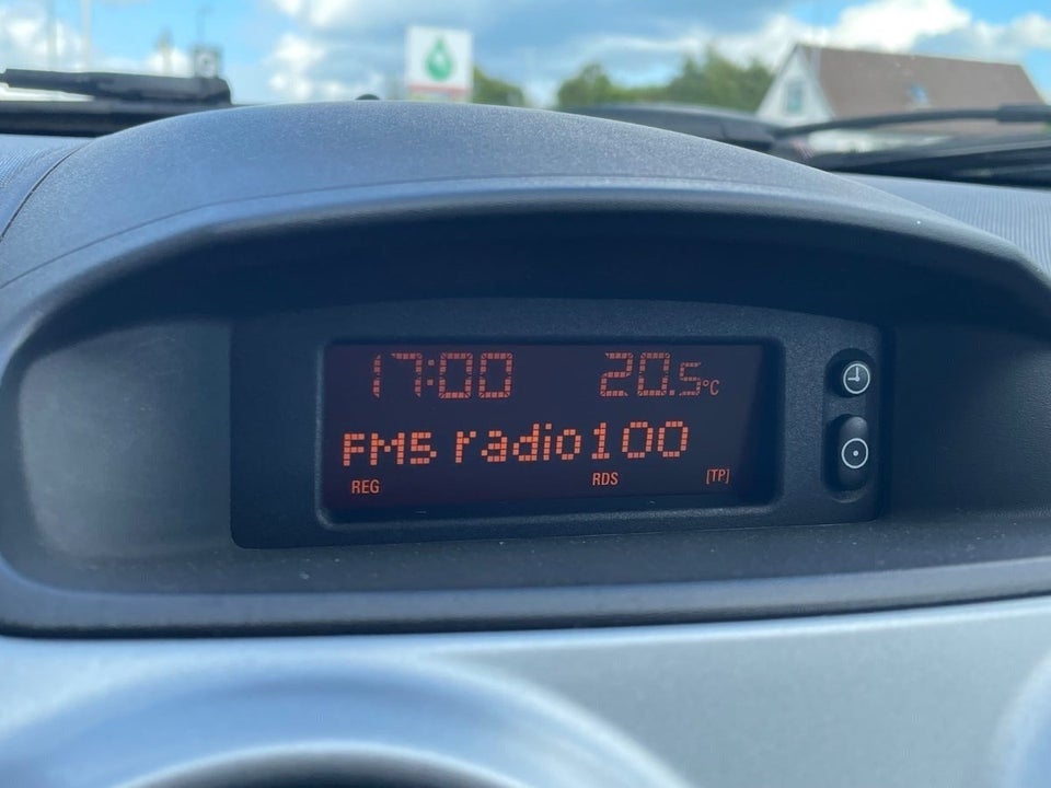 Opel Corsa 1,2 16V Enjoy 5d