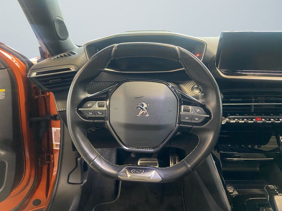 Peugeot e-2008 50 GT Pack 5d