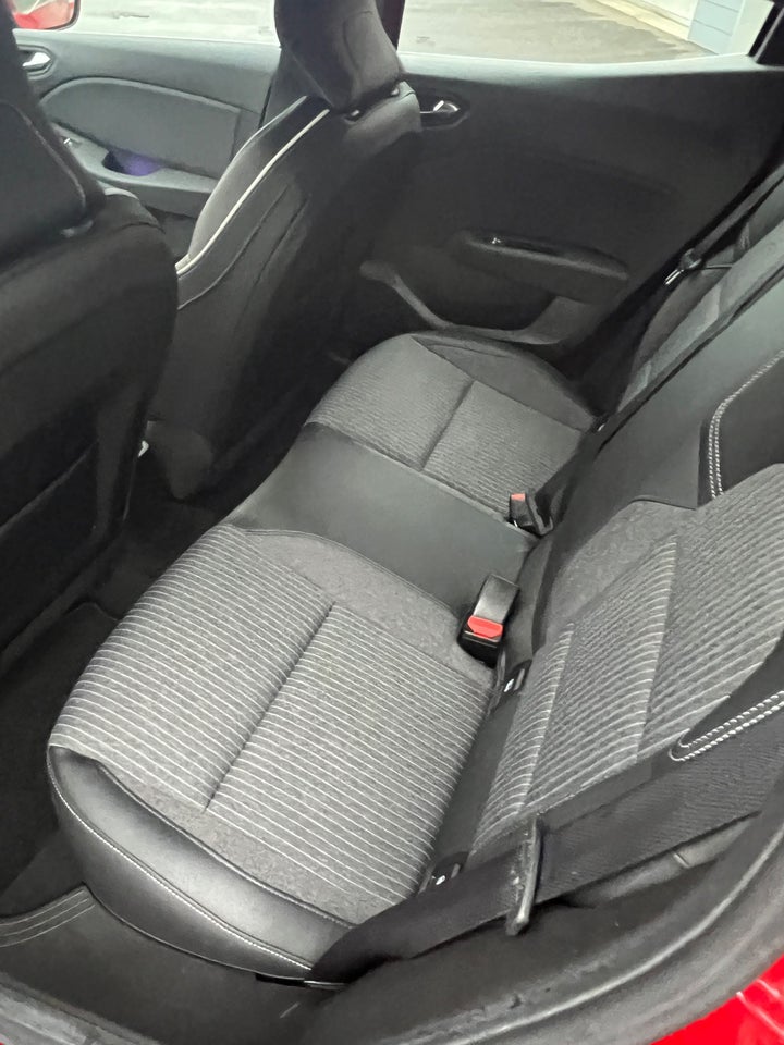 Renault Clio V 1,0 TCe 100 Intens 5d