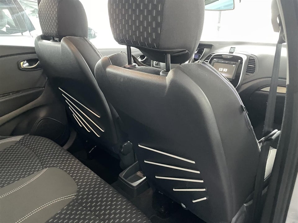 Renault Captur 1,5 dCi 90 Intens EDC 5d