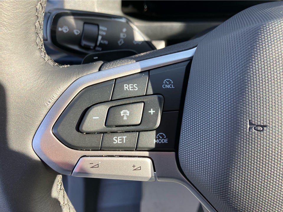 VW Crafter 35 2,0 TDi 177 Kassevogn L3H3 aut.