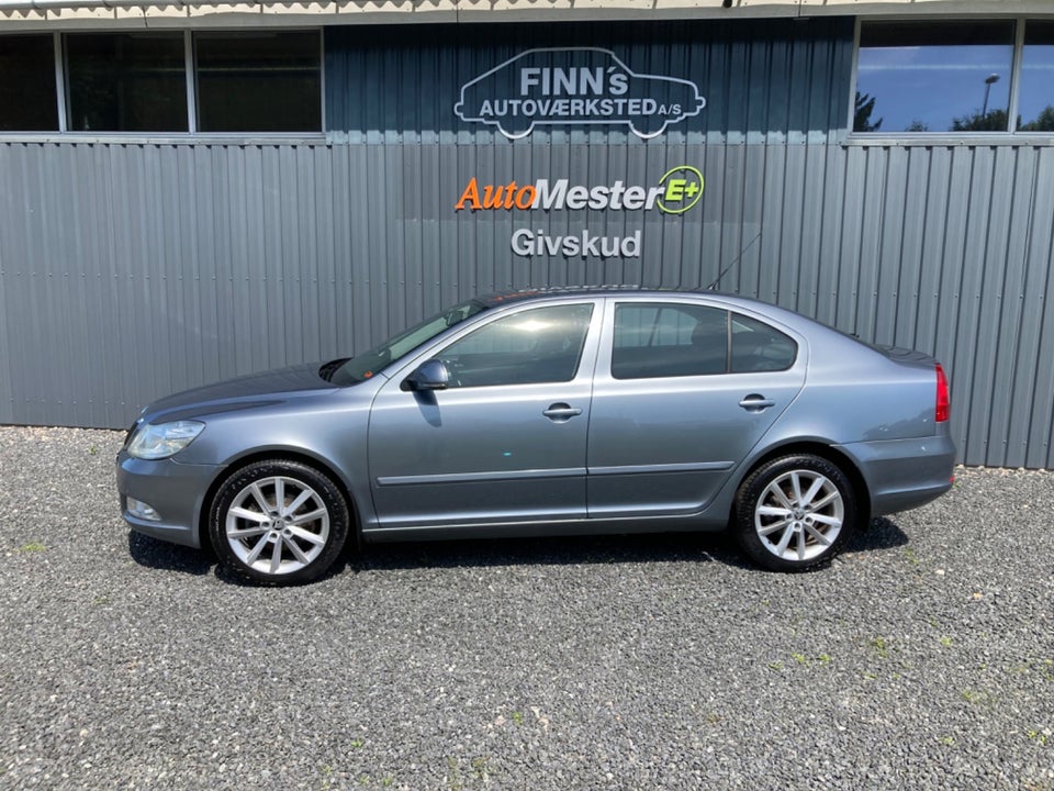 Skoda Octavia 2,0 TDi Ambition DSG 5d