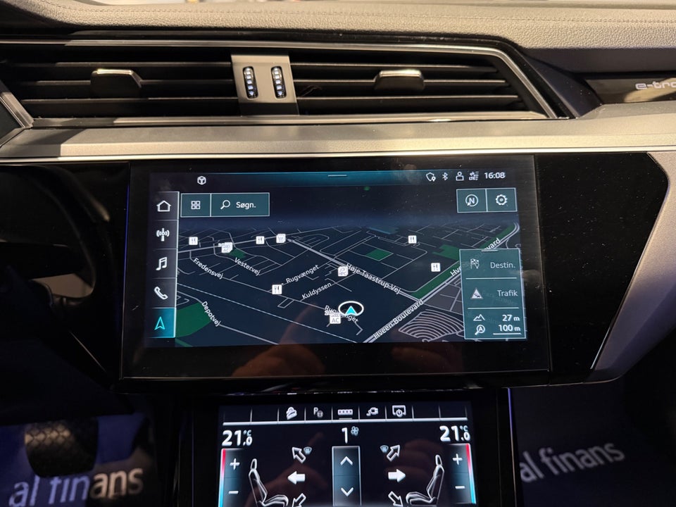 Audi e-tron 55 quattro 5d