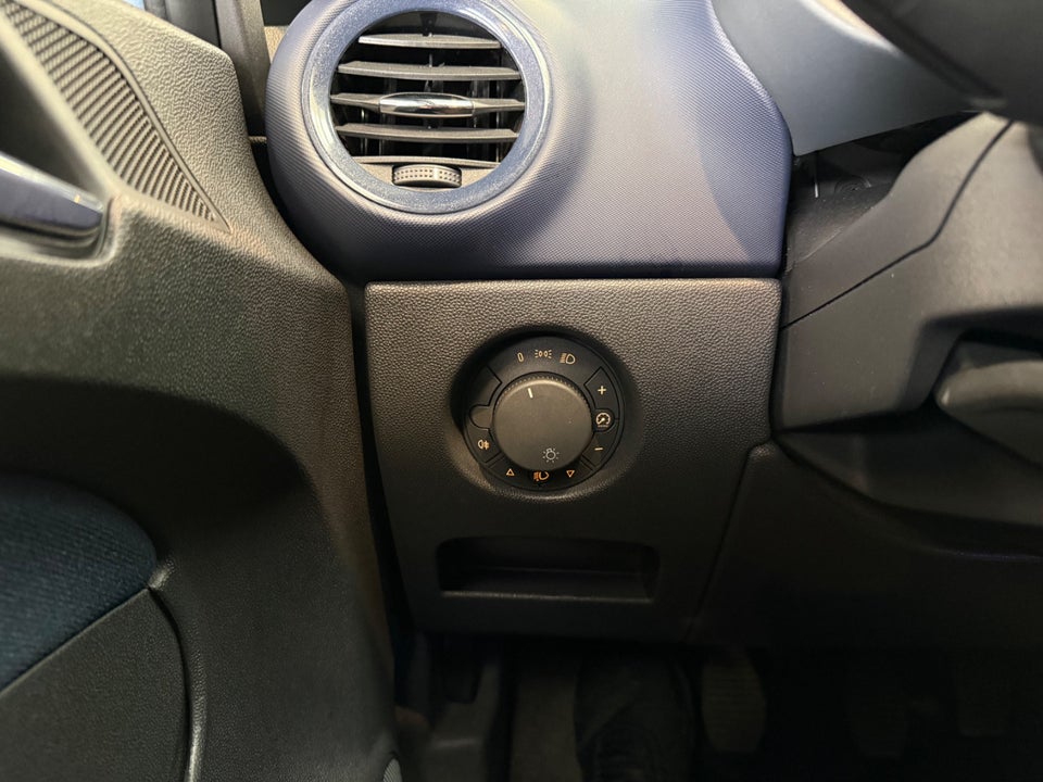 Opel Corsa 1,0 12V Enjoy 5d