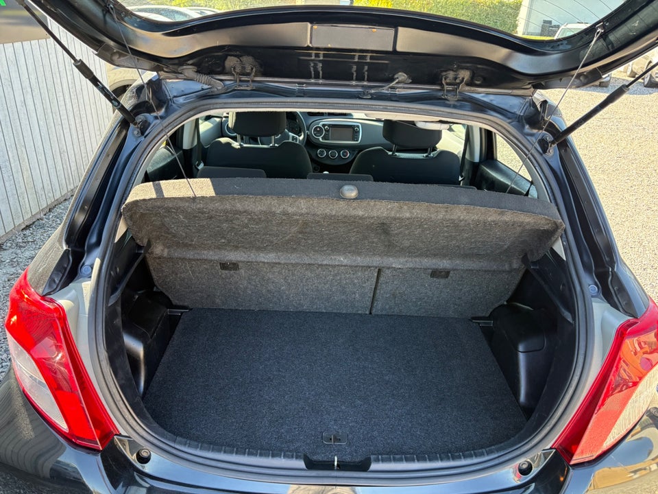 Toyota Yaris 1,3 VVT-i T2 Touch 5d