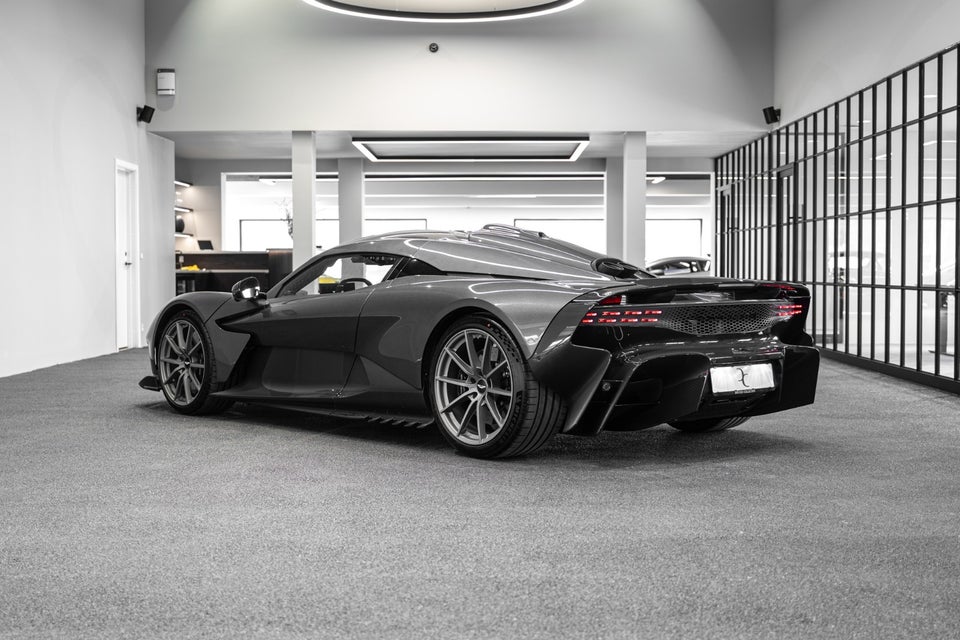 Aston Martin Valhalla 4,0  2d