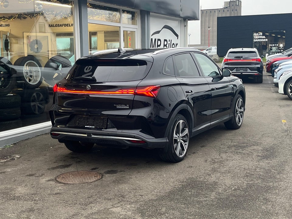 MG Marvel R Luxury 5d