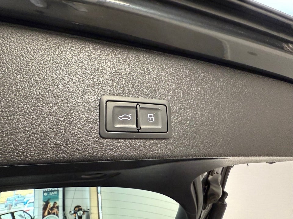 Audi Q2 35 TFSi Prestige S-tr. 5d