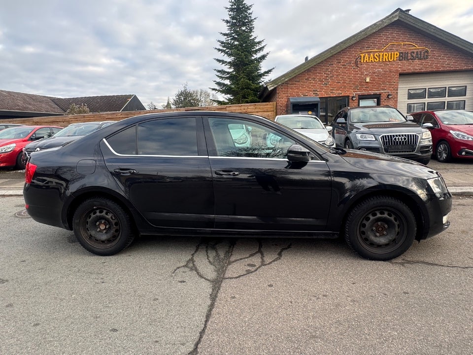 Skoda Octavia 1,2 TSi 105 Ambition 5d