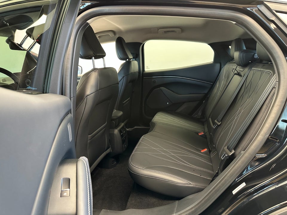 Ford Mustang Mach-E 75 Standard Range 5d